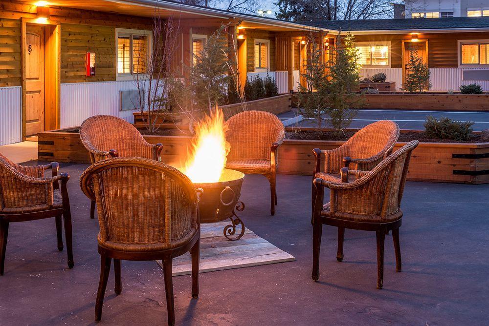 Wall Street Suites Бенд Экстерьер фото