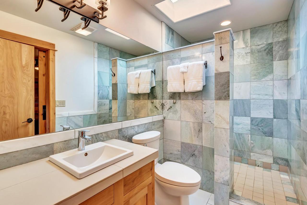 Wall Street Suites Бенд Экстерьер фото